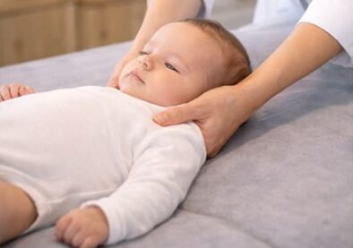 Ostéopathe nourrisson colliques