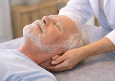 Ostéopathe pour personnes âgées Cannes